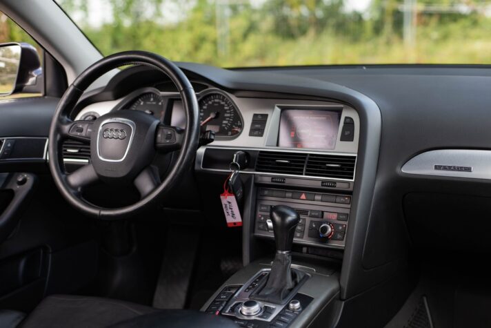 AUDI A6 ALLROAD