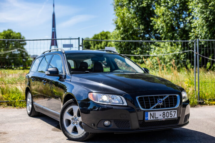 VOLVO V70