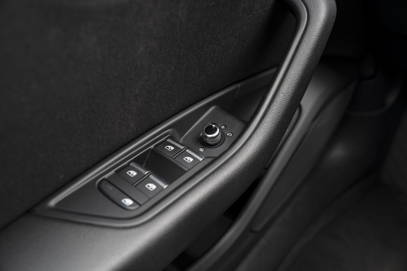 AUDI A4 S-LINE AVANT