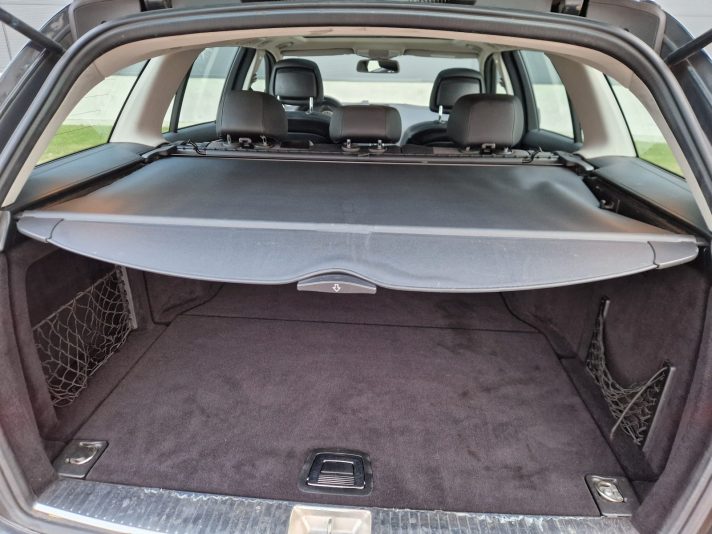 Tīko ievest no Beļģijas Mercedes C 200 Automātiskā ātrumkārba.