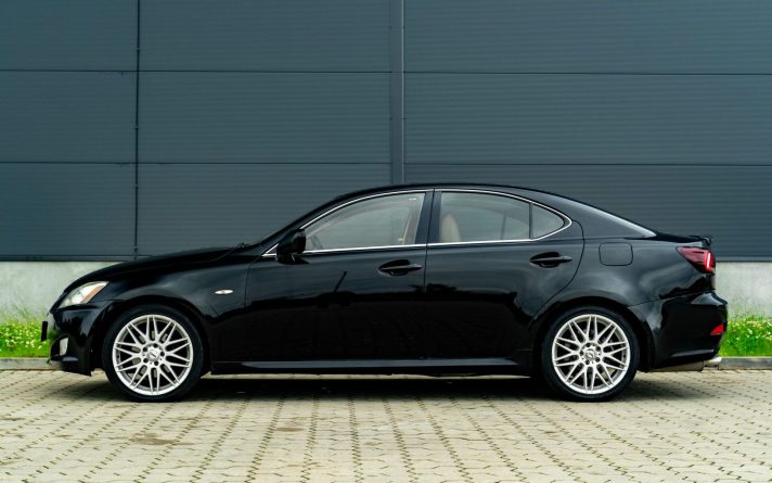 LEXUS IS 250