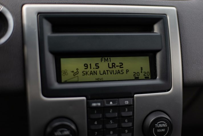 VOLVO V50