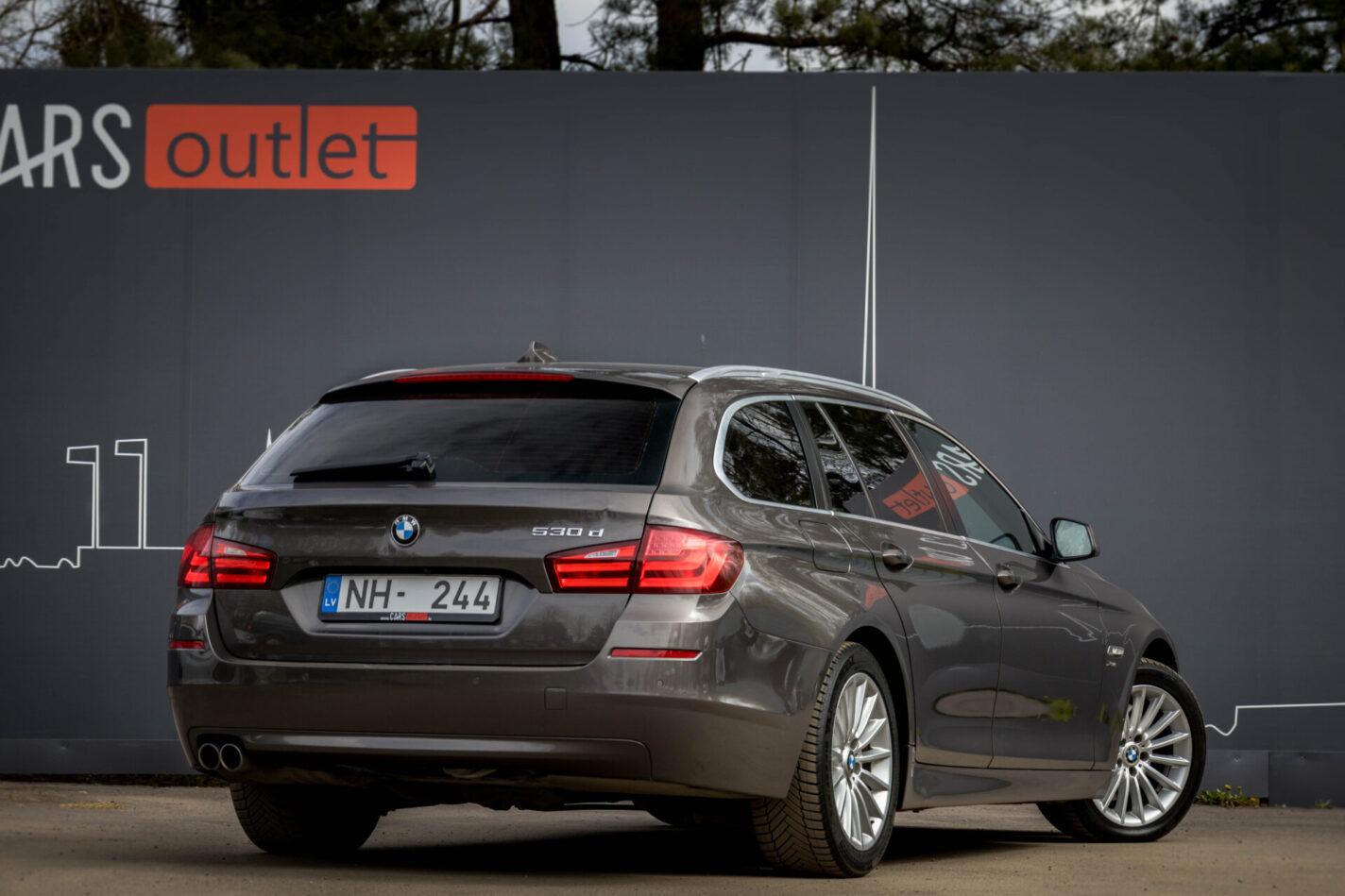 BMW 530