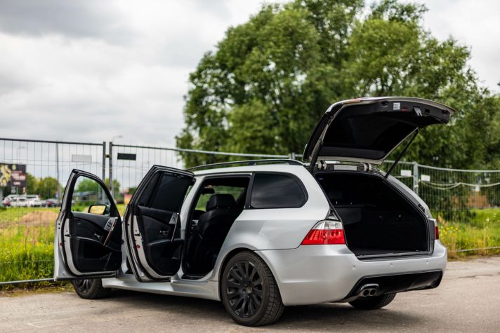 BMW 530
