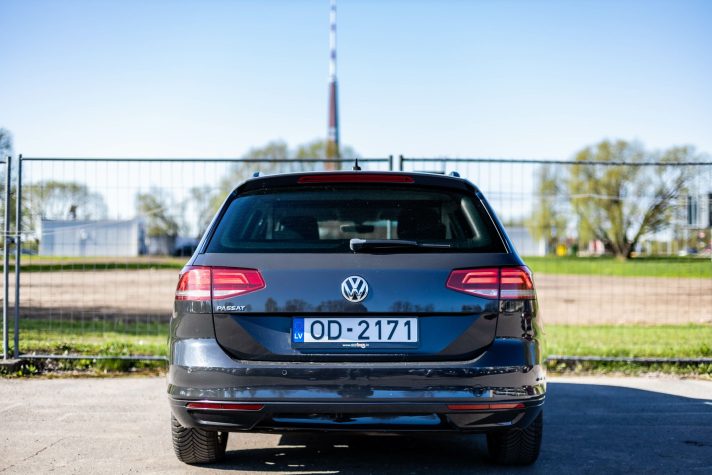 VW PASSAT