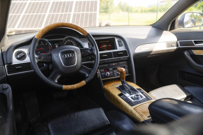 AUDI A6 ALLROAD