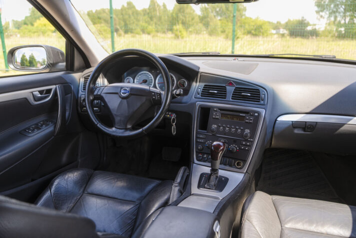 VOLVO V70