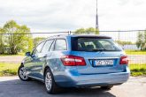 MERCEDES BENZ E200