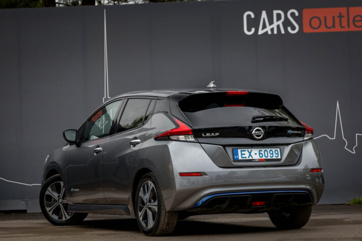 NISSAN LEAF 40KWH