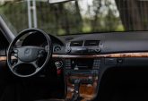 MERCEDES BENZ E220