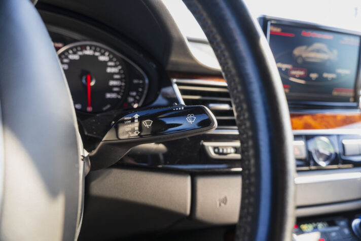 AUDI A8 QUATTRO