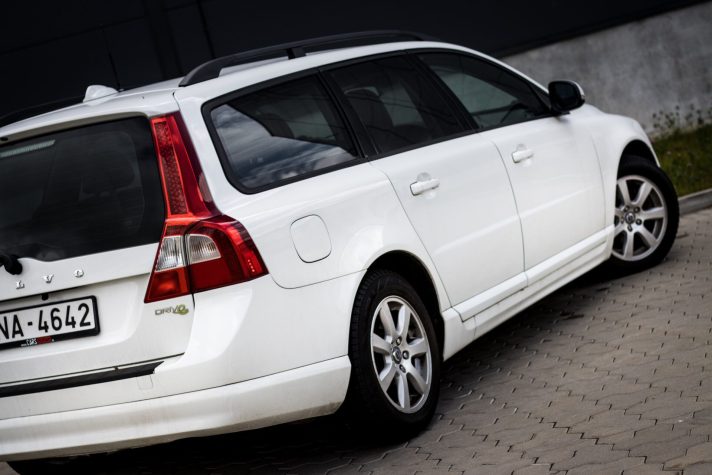 Volvo V70