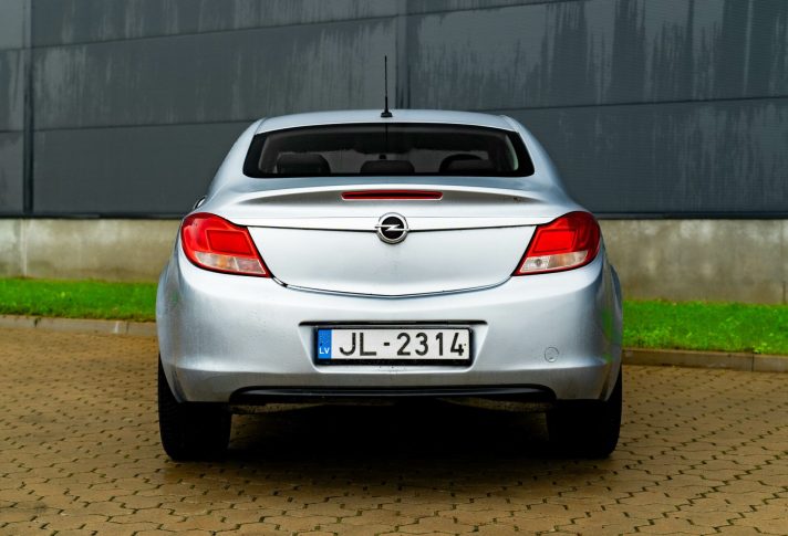 OPEL INSIGNIA