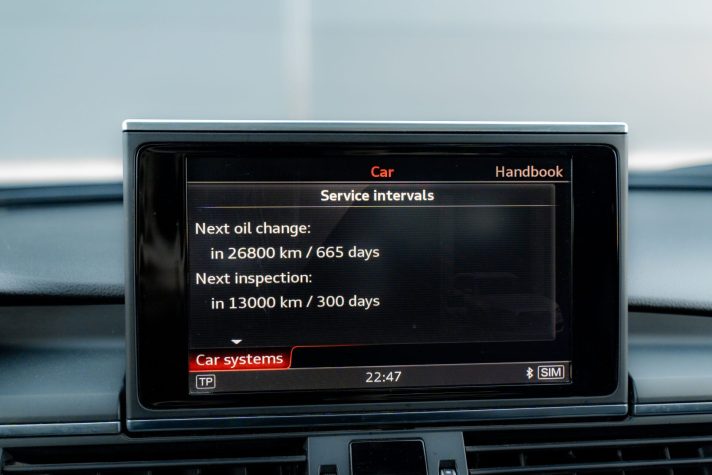 AUDI A6 AVANT