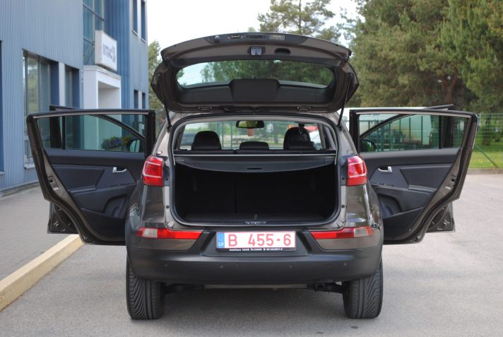 KIA SPORTAGE