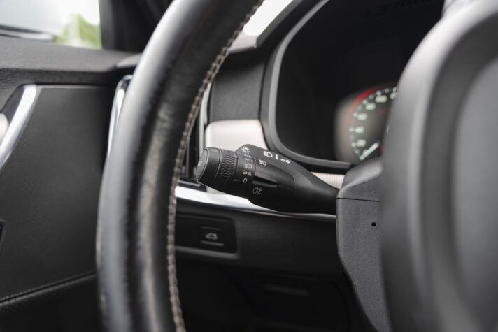 VOLVO V90 R-DESIGN