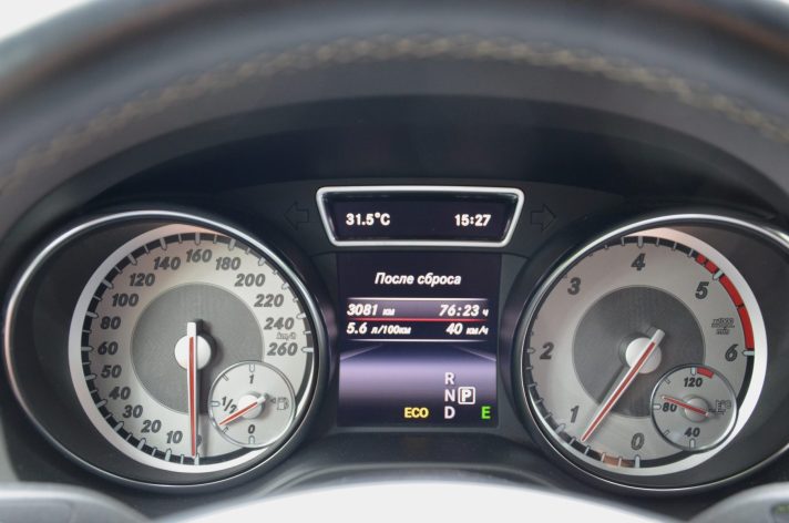 Mercedes-Benz Cla220 Sedans 2.2Cdi (125kw- 170z/s) Dīzelis ar automatisko ātrumkārbu.