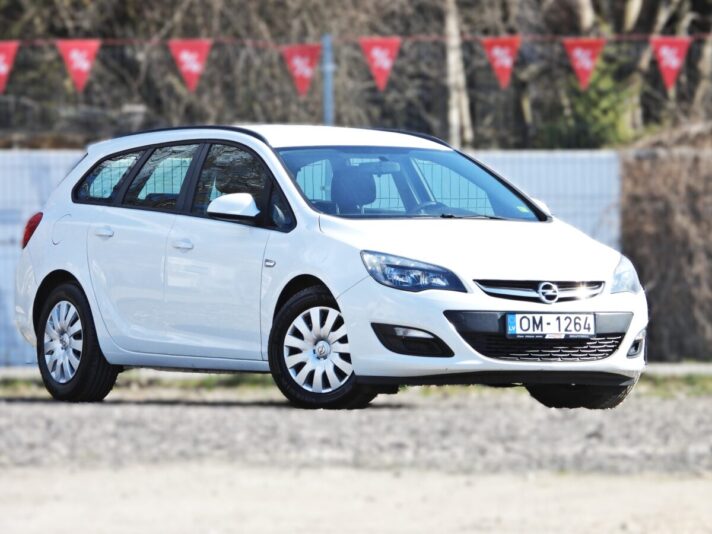 OPEL ASTRA SPORTS TOURER