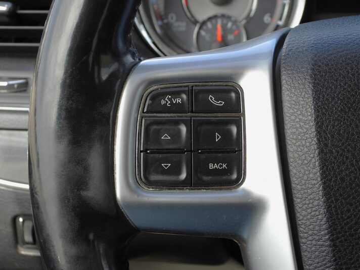 LANCIA VOYAGER