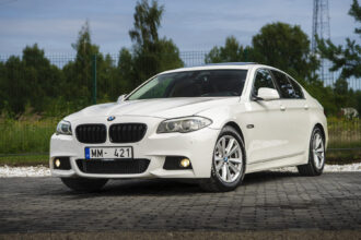BMW 525