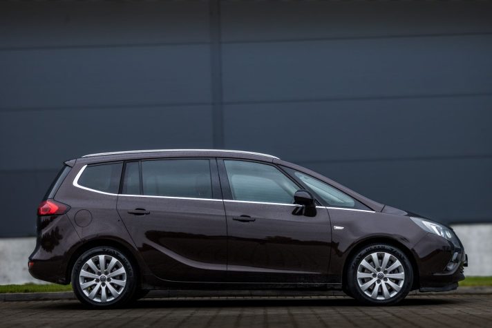 OPEL ZAFIRA TOURER
