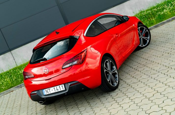 OPEL ASTRA GTC