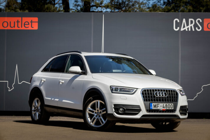 AUDI Q3