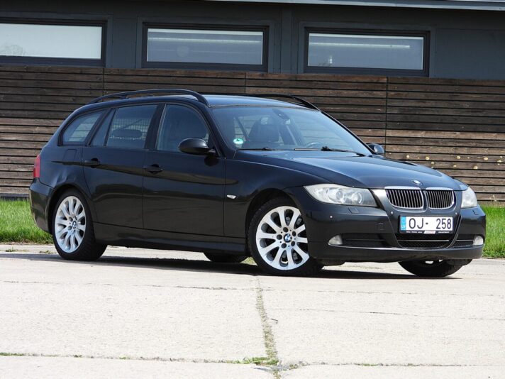 BMW 325