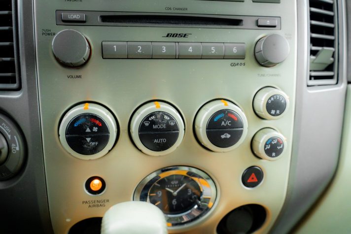 INFINITI QX56