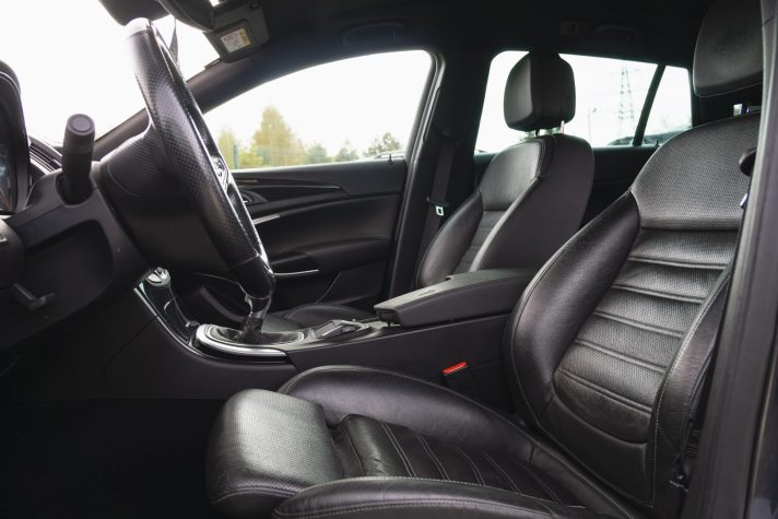 OPEL INSIGNIA SPORTS TOURER SW