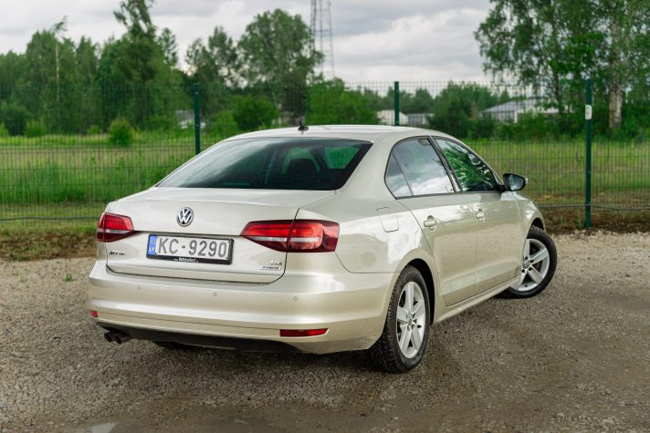 VW JETTA