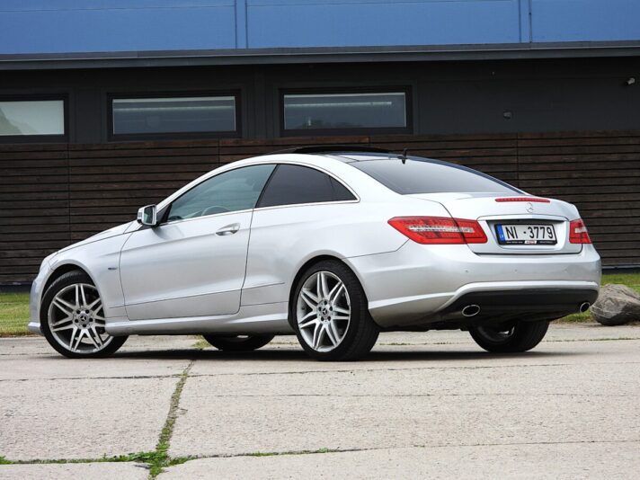 MERCEDES BENZ E350