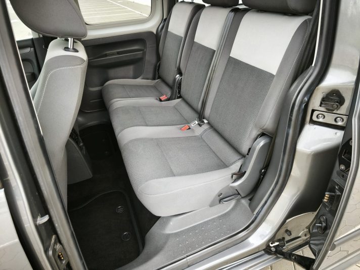VW Caddy 7 Vietas Gara bāzē Minivans Dīzelis