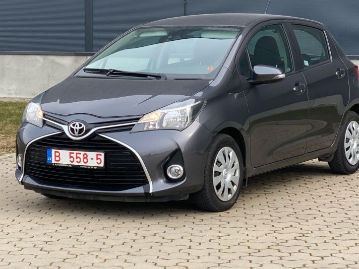 TOYOTA YARIS