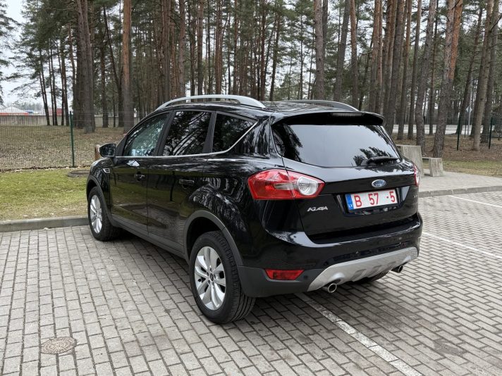 Ford Kuga Titanium -Individual