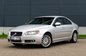 VOLVO S80