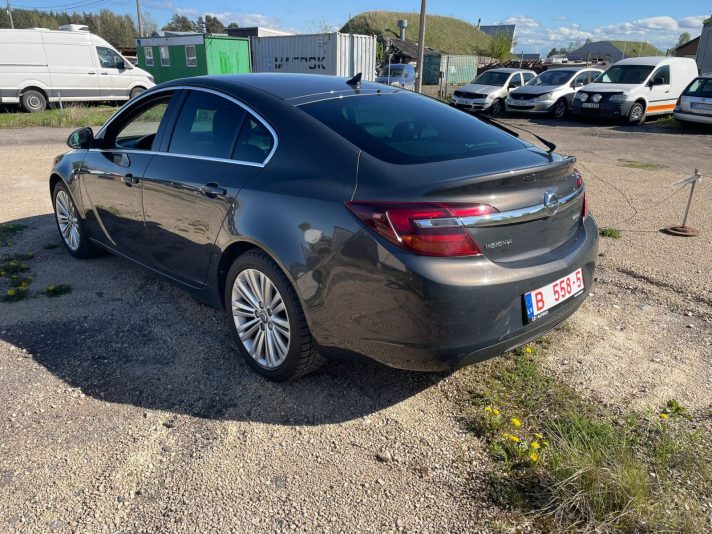 OPEL INSIGNIA LIMOUSINE HB
