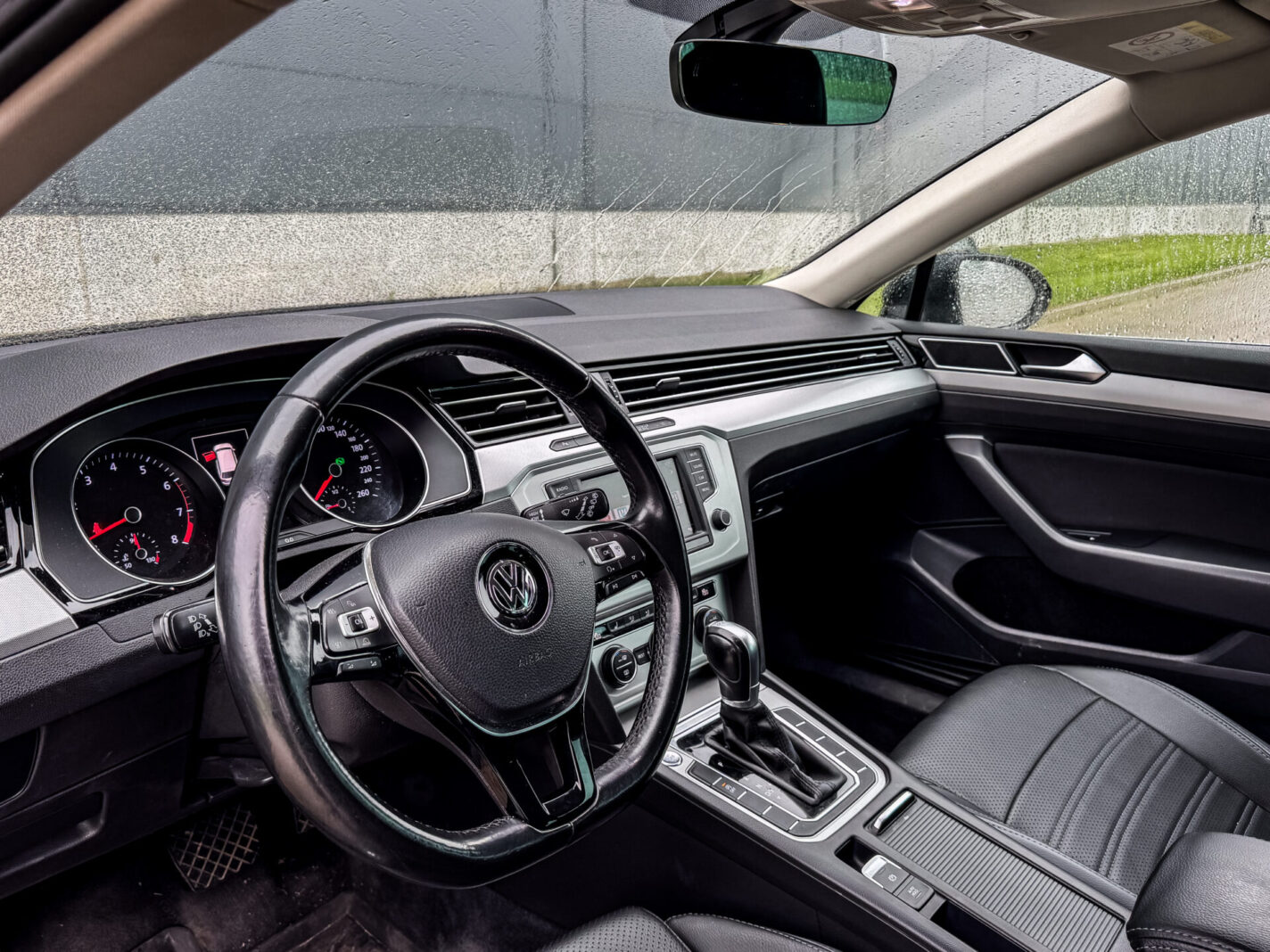 VW PASSAT