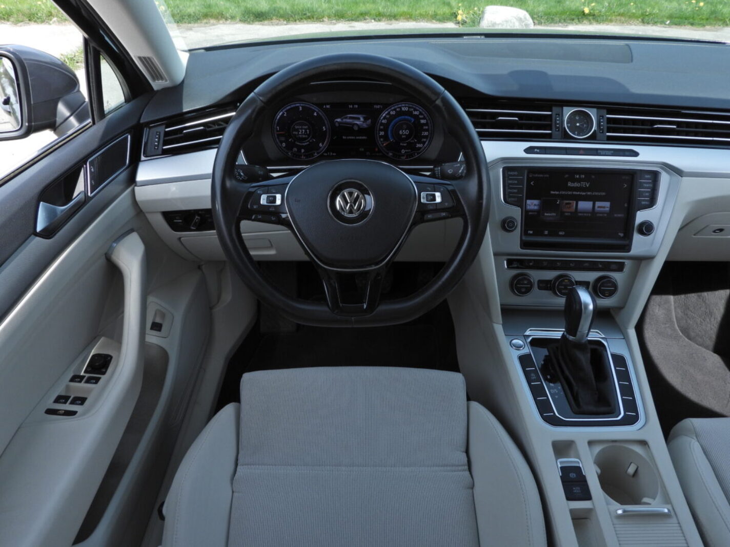 VW PASSAT