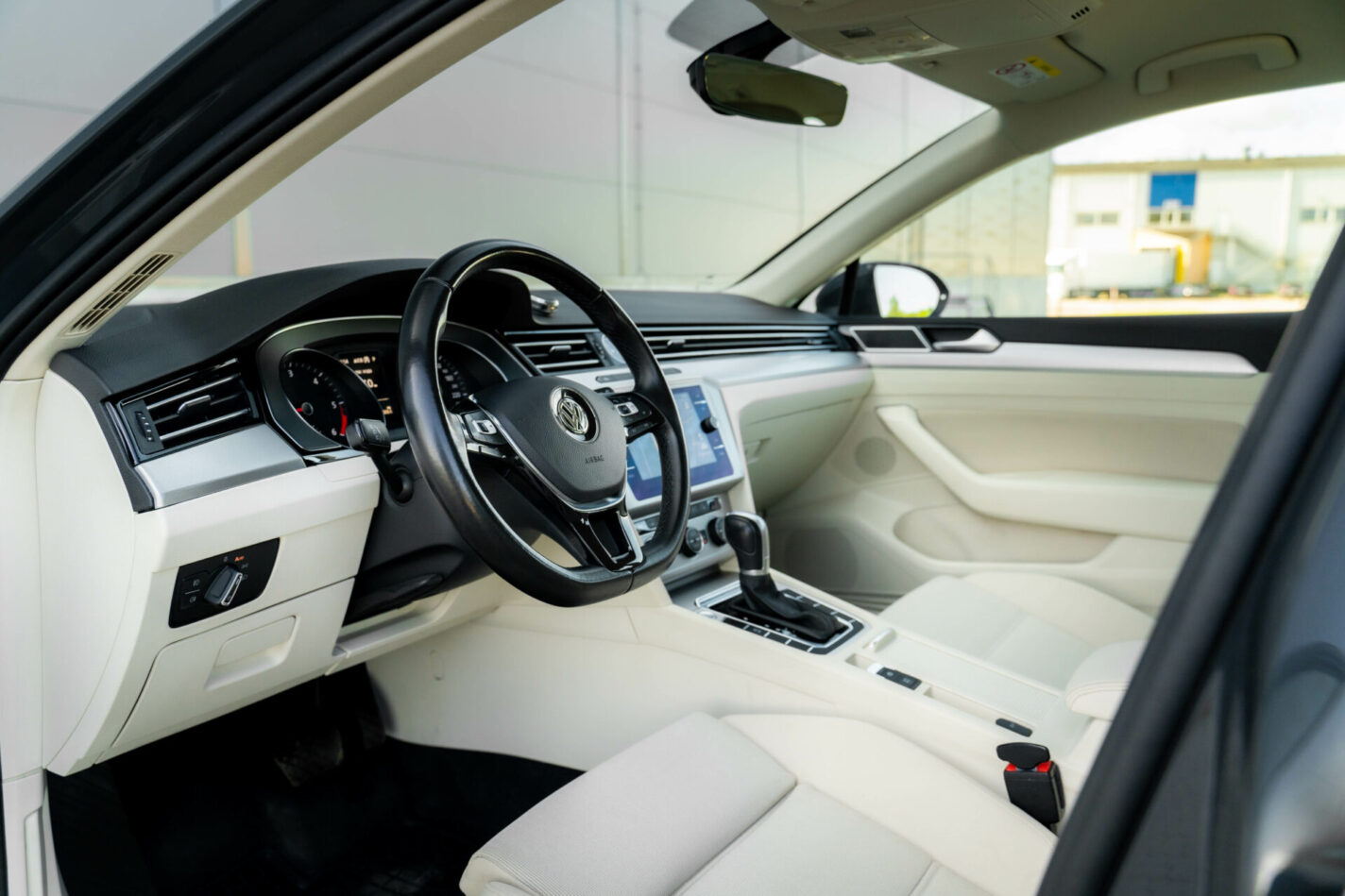 VW PASSAT