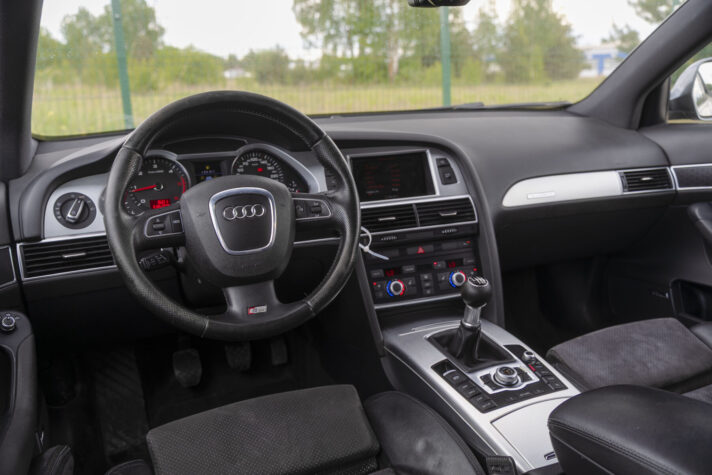 AUDI A6 S-LINE QUATTRO