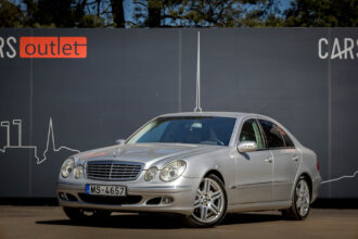 MERCEDES BENZ E270