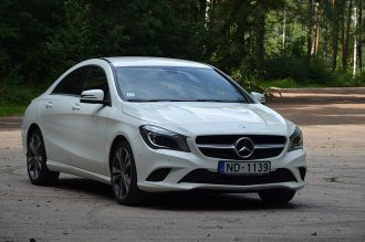 Mercedes-Benz Cla220 Sedans 2.2Cdi (125kw- 170z/s) Dīzelis ar automatisko ātrumkārbu.