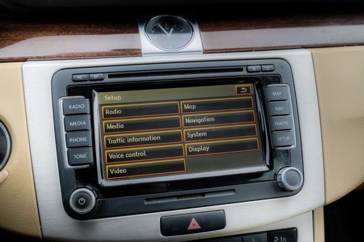 VW PASSAT