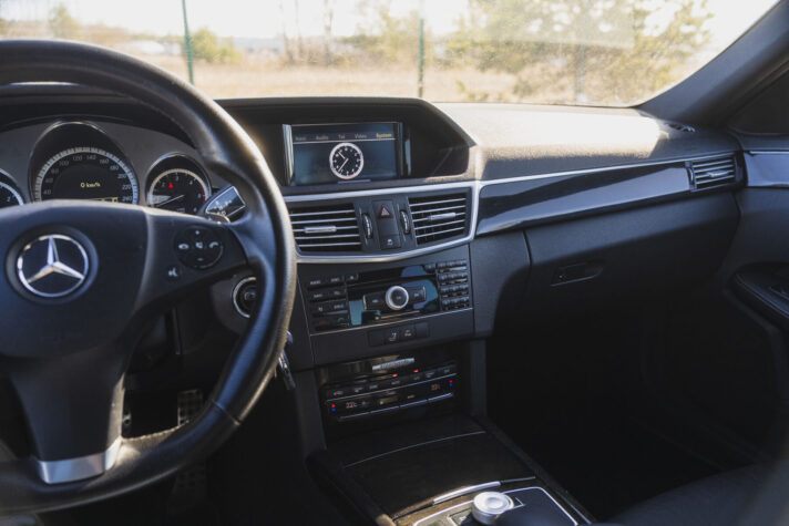 MERCEDES BENZ E350 AMG