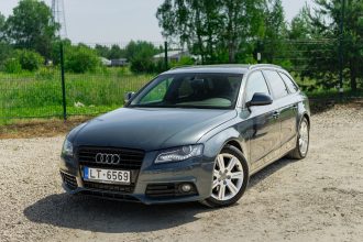AUDI A4 QUATTRO