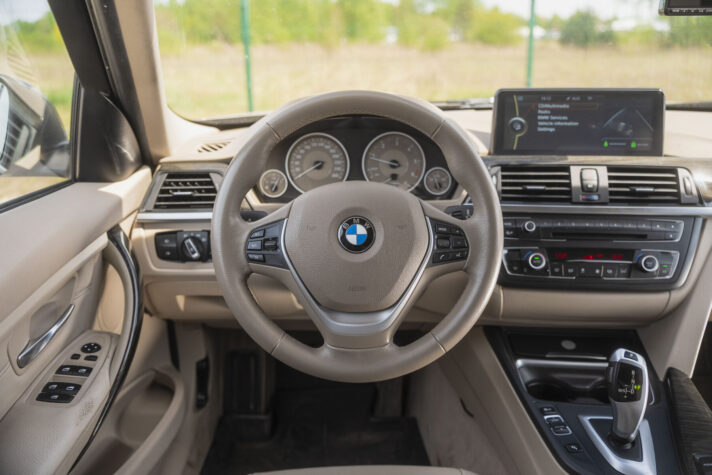 BMW 318