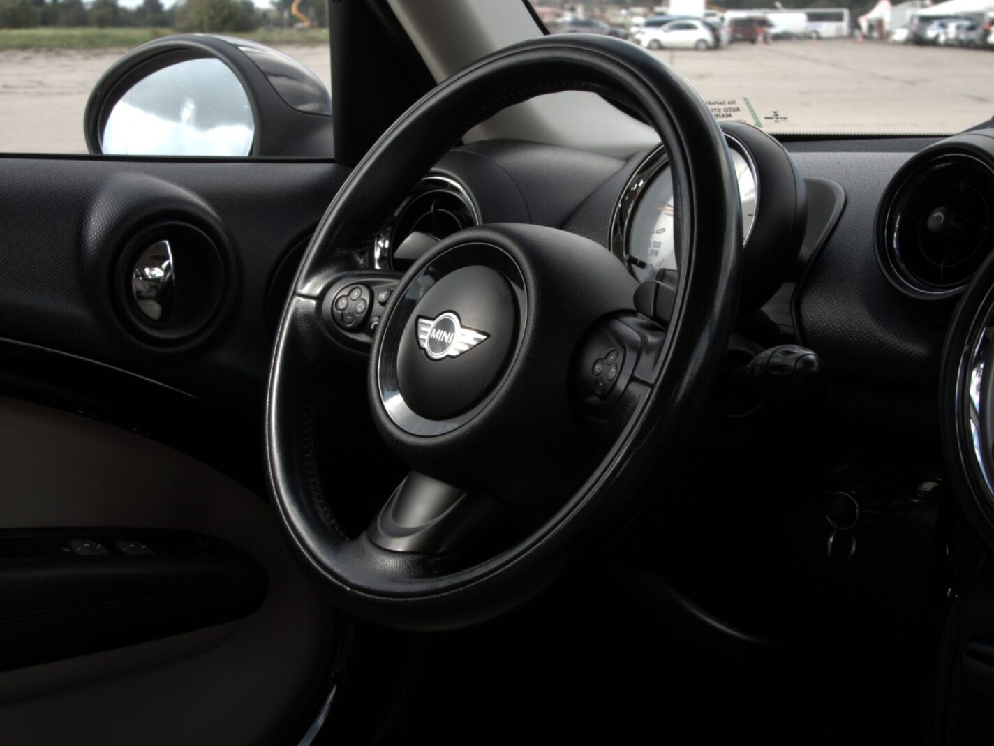 MINI COOPER ALL4