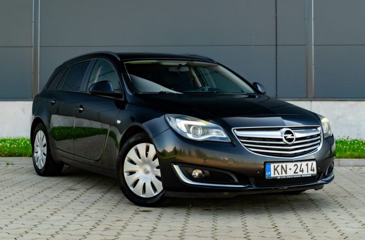 OPEL INSIGNIA SPORTS TOURER