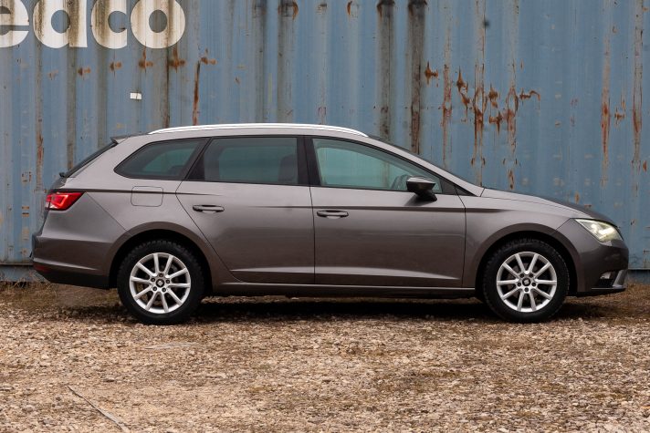 SEAT LEON ST